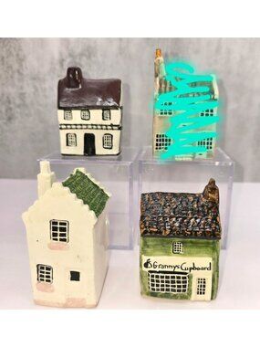 Vintage Miniature Ceramic English Cottage Figurines Grannys Cupboard VL5134